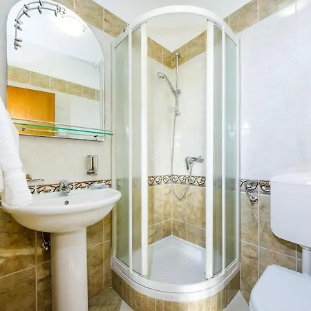 Apartman Petin Zára